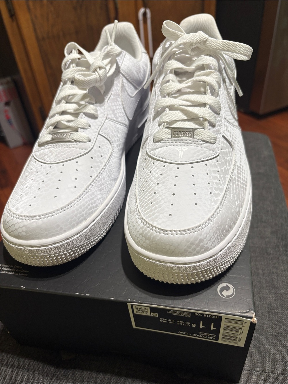 Kobe Air Force 1s men’s size 11.5